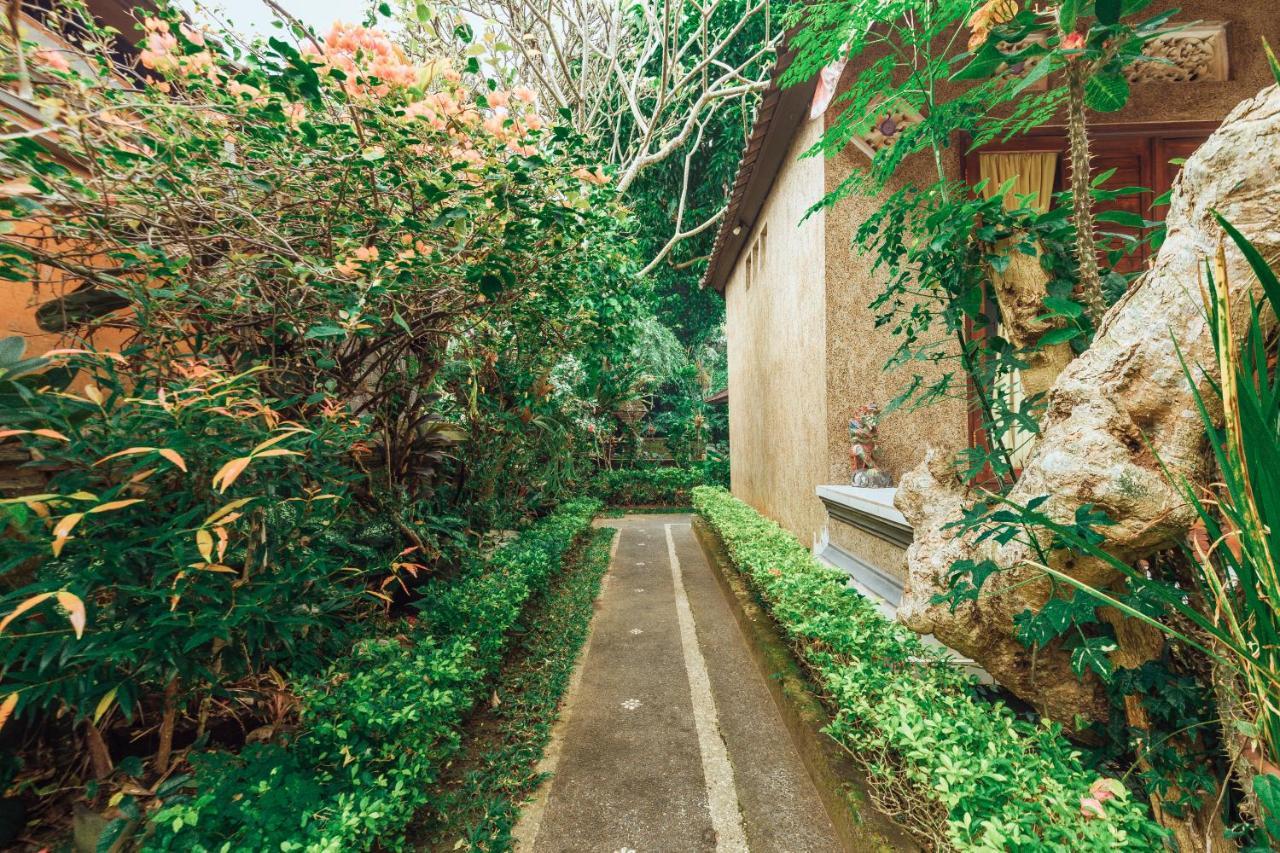אובוד Suastika Lodge מראה חיצוני תמונה